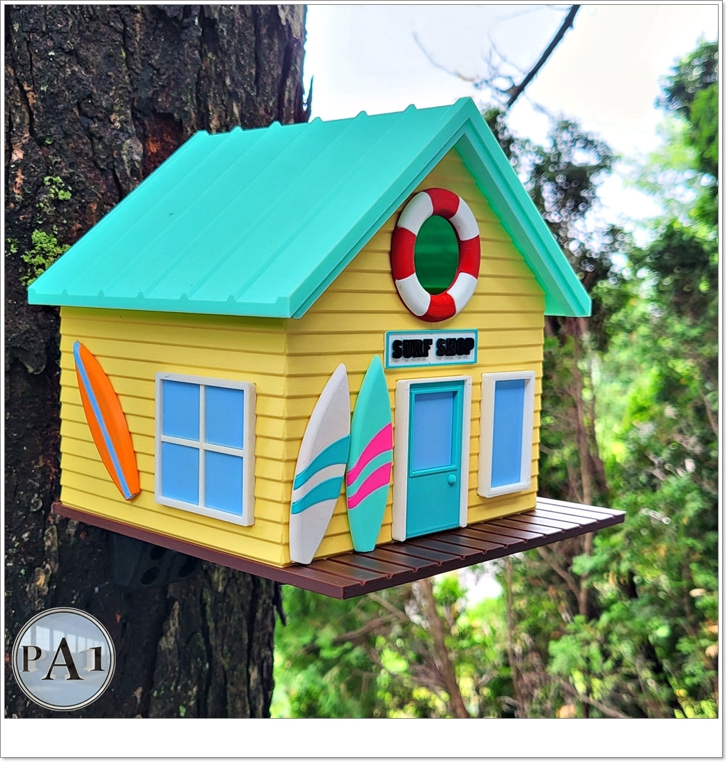 Birdhouses and Birdfeeders